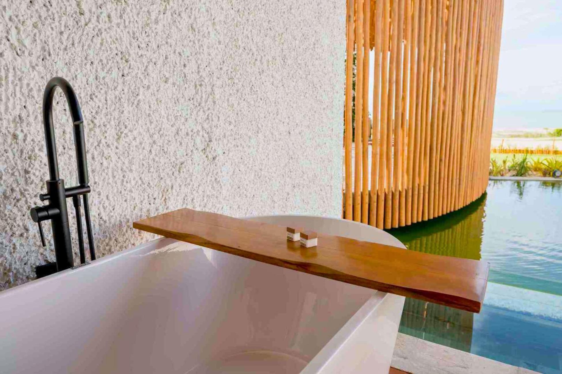 Nanii Hotel Sao Miguel do Gostoso Exterior photo